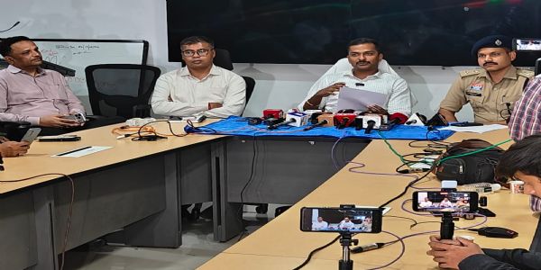छत्तीसगढ़ में विदेशी निवेश का झांसा देकर करोड़ों की ठगी, दो महिलाएं गिरफ्तार