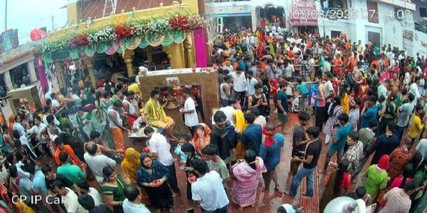बाबा हरिहरनाथ मंदिर में 60 हजार श्रद्धालुओं ने किया जलाभिषेक