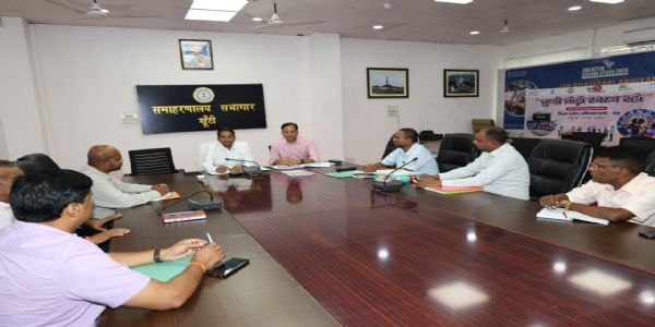 कृषक पाठशाला के प्रभावी संचालन के लिए विभागों में बेहतर समन्वय जरूरी : उपायुक्त