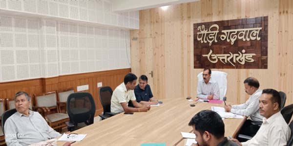 मतदाता सूची में गड़बड़ी न होने दें, पात्र मतदाताओं के नाम न कटें: एडीएम