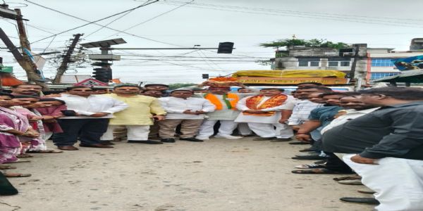 संत रविदास की रज कलश यात्रा से सेवा बस्तियों में पहुंचा समरसता का संदेश