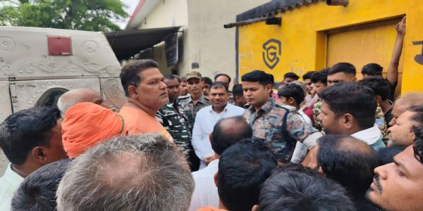 पत्नी रिया को एक दिन की पैरोल, गैंगस्टर सुजीत सिन्हा का अंतिम संस्कार पांच को