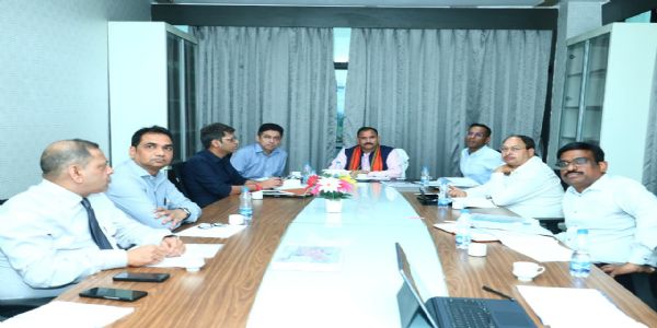 स्वास्थ्य अधोसंरचना को मिलेगी नई गति: स्वास्थ्य मंत्री जायसवाल