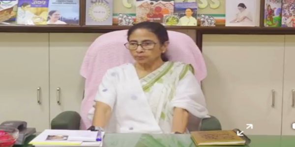 ममता बनर्जी का वर्चुअल संदेश : लोकतांत्रिक अधिकारों और नेताजी के सम्मान की रक्षा करने की अपील की