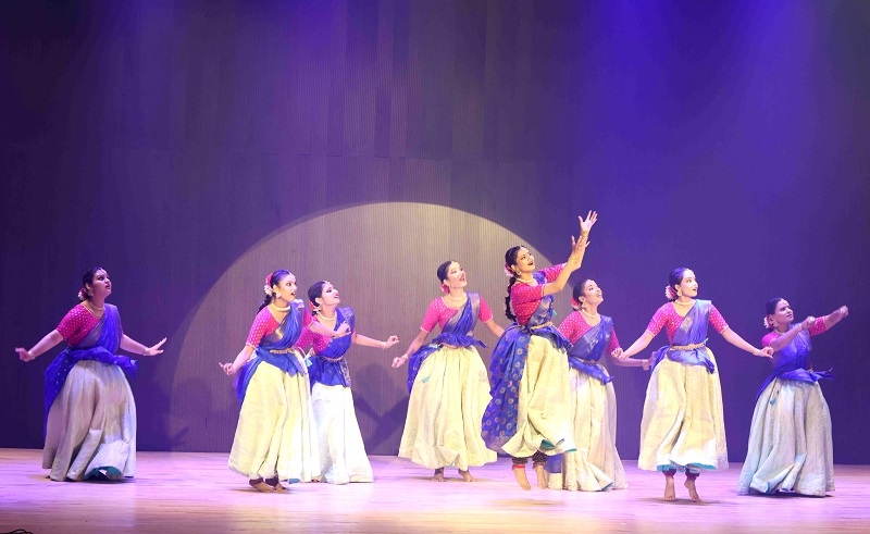 ब्रिक्स देशों के प्रतिनिधियों ने समक्ष इंदिरा गांधी राष्ट्रीय मानव संग्रहालय में नृत्य प्रस्तुति ब्रिक्स देशों के प्रतिनिधियों ने समक्ष इंदिरा गांधी राष्ट्रीय मानव संग्रहालय में नृत्य प्रस्तुति