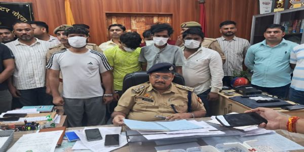 नोएडा में डेढ़ करोड़ रुपए की चांदी और सोने के जेवरात लूटने वाले पांच बदमाश गिरफ्तार