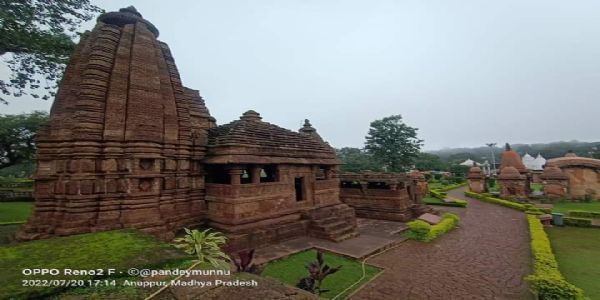अनूपपुर: अमरकंटक के रंगमहल मंदिर के पातालेश्वर महादेव आखिर कब मुक्त होंगे, न्यायालय के आदेश के बाद भी पूजा-अर्चना नहीं