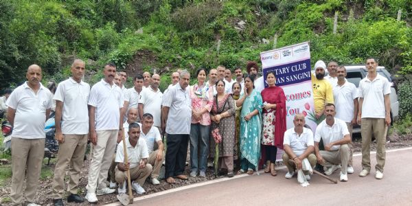 नाहन क्षेत्र में  जापानी मियावाकी तकनीक से बरमन में महकेगा मिनी जंगल, रोटरी क्लब संगिनी ने रोपे 100 स्थानीय पौधे