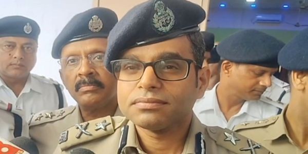 दुर्गापुर में परित्यक्त ईंट भट्ठे से 48 लाख रुपये बरामद, तलाशी अभियान जारी