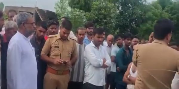 बुजुर्ग महिला का शव तालाब में मिला, जांच में जुटी पुलिस