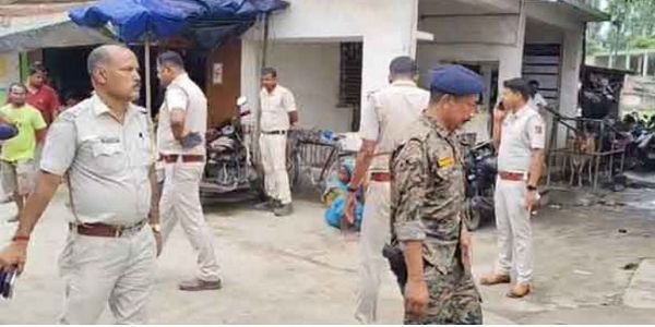 हरिश्चंद्रपुर में अविश्वास प्रस्ताव फेल, भाजपा सदस्य के मतदान न करने से प्रधान की कुर्सी बची