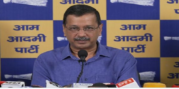 ई 20 पर केंद्र के स्पष्टीकरण के बाद केजरीवाल का सरकार पर हमला, वैज्ञानिक अध्ययन सार्वजनिक करने की मांग