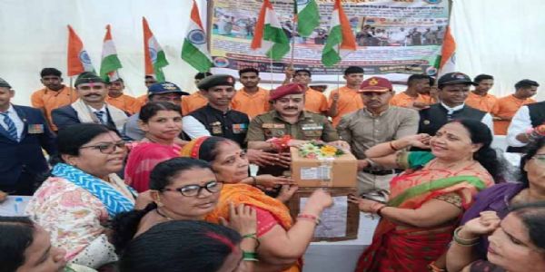 सुरक्षाबलों के जवानों काे प्रेषित किया गया 10471 हस्तनिर्मित राखियां