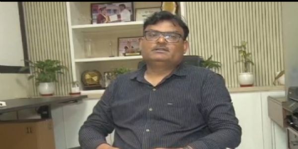 राष्ट्रपति ने आईआईटी (आईएसएम) के प्रो धीरज को दिया एट होम रिसेप्शन में शामिल होने का न्योता