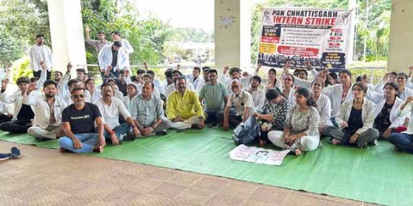 डाक्टरों की हड़ताल को पूर्व विधायक ने दिया समर्थन, मुख्यमंत्री को स्टाइपेंड बढ़ाने लिखा पत्र