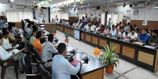 जिलाधिकारी ने ‘हर घर तिरंगा अभियान-2026’ की तैयारियों की समीक्षा, विभागों को सौंपी जिम्मेदारियां