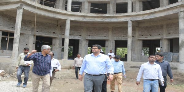 नाथ कॉरिडोर का निर्माण कार्य नवंबर तक पूरा करें, गुणवत्ता से समझौता नहीं होगा: मंडलायुक्त