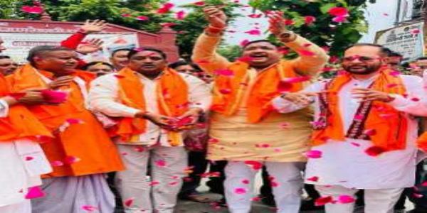 भूमिपूजन के साथ शुरू हुआ बहुप्रतीक्षित झारखंडी ओवरब्रिज का निर्माण