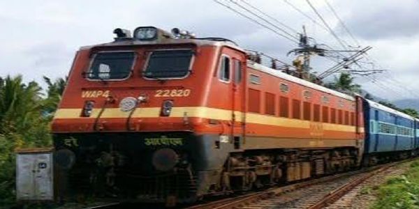 दुर्ग-हटिया और शालीमार-एलटीटी एक्सप्रेस में अस्थायी रूप से अतिरिक्त कोच लगाए जाएंगे