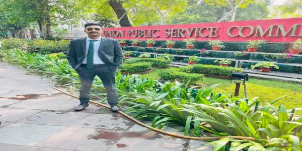 सागर के सुधीर राजौरिया ने यूपीएससी परीक्षा में हासिल की 157वीं रैंक, सहायक कमांडेंट पद पर चयन