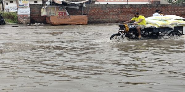 हांसी शहर के लिए आफत बनी सीजन की दूसरी बरसात