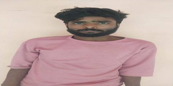 कॉपर वायर काट रहा युवक गिरफ्तार