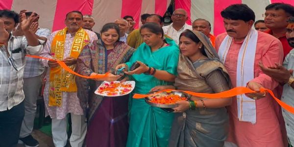 हमीरपुर से डाक कांवड़ यात्रा चित्रकूट के लिए हुई रवाना, जल लेकर लौटेंगे शिवभक्त