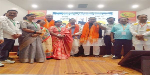 अंगदान-देहदान के प्रति जनजागरूकता का आह्वान, राज्यस्तरीय सम्मेलन में सम्मानित हुआ बक्सर दल