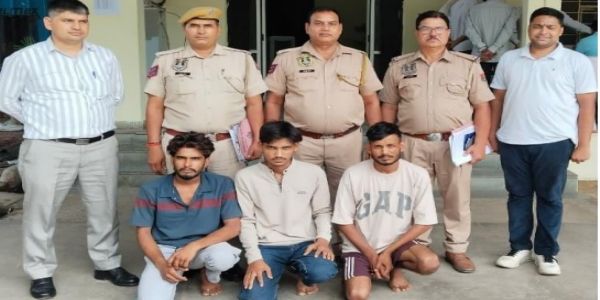 परीक्षा देकर लौट रहे युवकों को कार में अगवा कर फिरौती वसूलने वाले गिरोह का पर्दाफाश