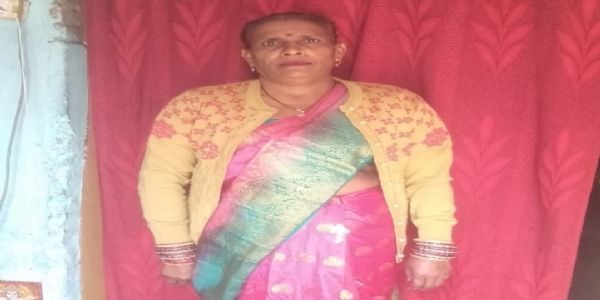 बिजनौर : बोरे में छिपे सांप के डसने से महिला की मौत