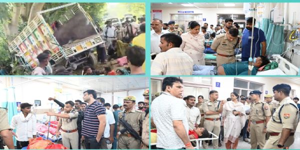 पेड़ से टकराकर पिकअप पलटी, 29 सवारी घायल
