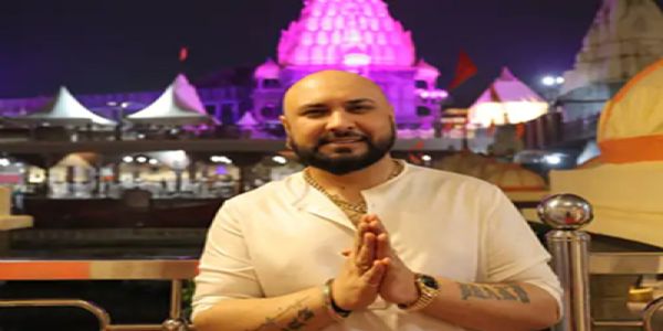 उज्जैन में महाकाल मंदिर पहुंचे पार्श्व गायक बी प्राक