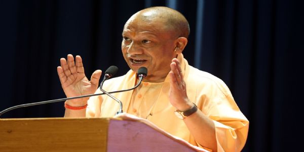 उप्र में हो रही बारिश को देखते हुए मुख्यमंत्री का अधिकारियों को फील्ड में निकलने के निर्देश