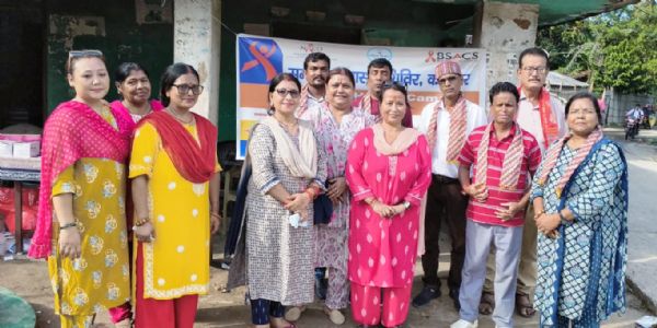 आदिवासी टोला में लगा निःशुल्क स्वास्थ्य शिविर, 200 से अधिक ज़रूरतमंदों की हुई मुफ्त जांच