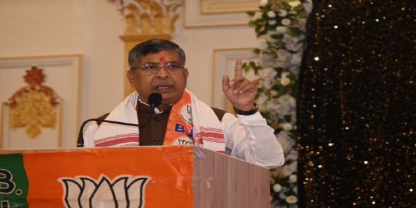 एमएमडीआर पर कांग्रेस-झामुमो की बेजा राजनीति से छात्रों के सवाल खत्म नहीं होंगे : आदित्य