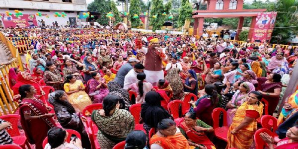 भोपालः नरेला रक्षाबंधन महोत्सव के दूसरा दिन 36 हज़ार 854 बहनों ने मंत्री सारंग को बांधी राखी