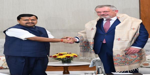 रूसी संघ के राजदूत डेनिस अलीपोव ने की नितिन नवीन से मुलाकात
