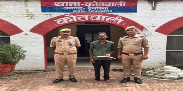 देवरिया : हत्या के प्रयास में वांछित अभियुक्त गिरफ्तार