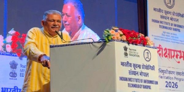 युवा अपनी जिज्ञासा, परिश्रम और नवाचार से तय करेंगे विकसित भारत की दिशा : मंत्री परमार