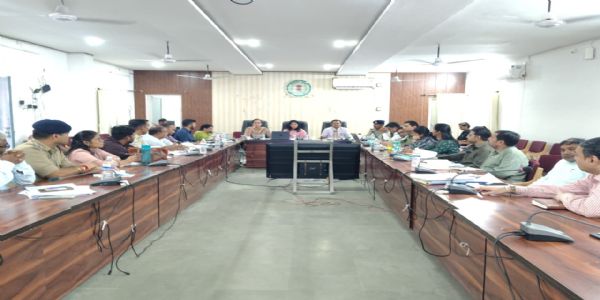 एमसीबी : त्यौहारों पर प्रशासन का पहरा, बिना अनुमति न बजेगा डीजे, न उड़ेगा ड्रोन; नियमों की अनदेखी पर होगी सीधी जब्ती