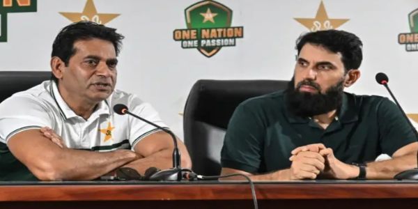 आकिब जावेद और मिस्बाह उल हक आकिब जावेद और मिस्बाह उल हक