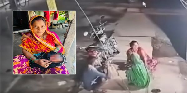सड़क पर बच्चे को दिया जन्म सड़क पर बच्चे को दिया जन्म