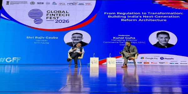 मुबई में ग्लोबल फिनटेक सम्मेलन 2026 को संबोधित करते राजीव गौवा मुबई में ग्लोबल फिनटेक सम्मेलन 2026 को संबोधित करते राजीव गौवा