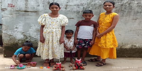 पशुधन की पूजा, बच्चों ने दौड़ाए नांदिया बैल