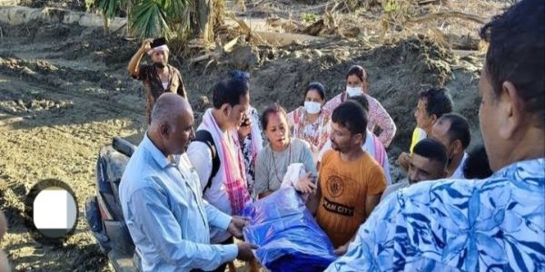 डिफू में मांजा नदी ने लिया रौद्र रूप, कई इलाके जलमग्न