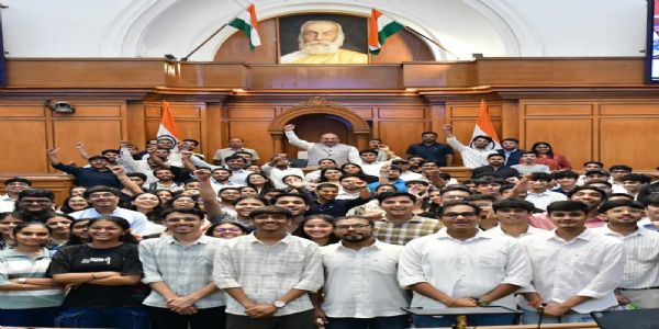 भविष्य को लेकर दबाव न लें, प्रयास करते रहे और राष्ट्र निर्माण में सार्थक योगदान करें: विजेंद्र गुप्ता