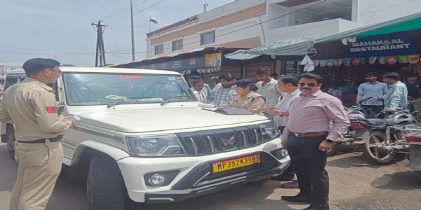 राजगढ़ः बिना फिटनेस, परमिट के दौड़ रही 2 बसें जब्त, 34 हजार रुपये का जुर्माना वसूला