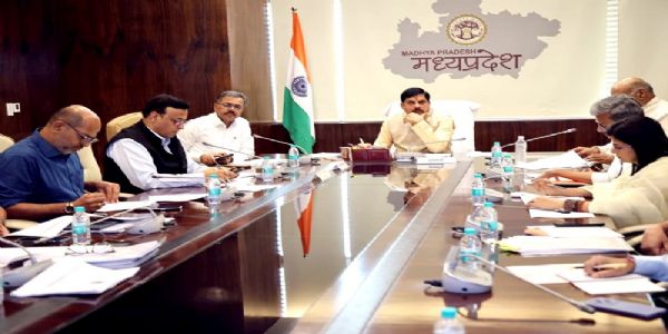 स्वामित्व अधिकार अभिलेख निष्पादन और सेवा से संकल्प अभियान उत्सव के रूप में मनाए जाएं : मुख्यमंत्री डॉ. यादव