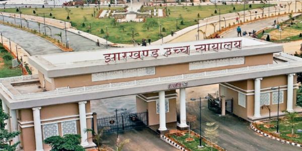 इंटरनेट कनेक्शन काटे जाने पर उच्च न्यायालय ने सरकार को फटकारा