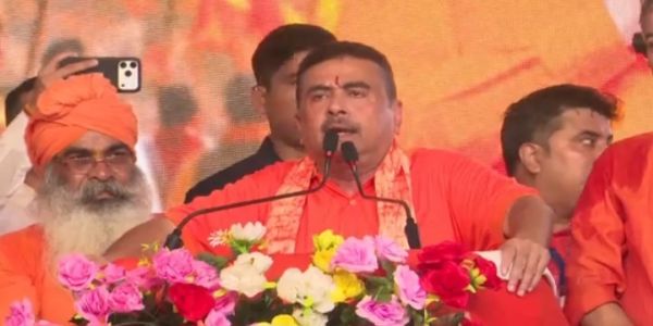 दुर्गापूजा के स्टॉल पर ‘शारदोत्सव’ लिखने पर रोक, शुभेंदु ने कहा- ‘दुर्गापूजा’ ही लिखना होगा